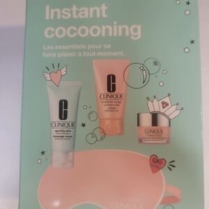 Clinique Instant Cocooning Skincare Set